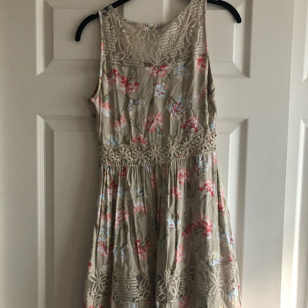 Sweet, Soft, Swing Dress - Picture 3 of 4